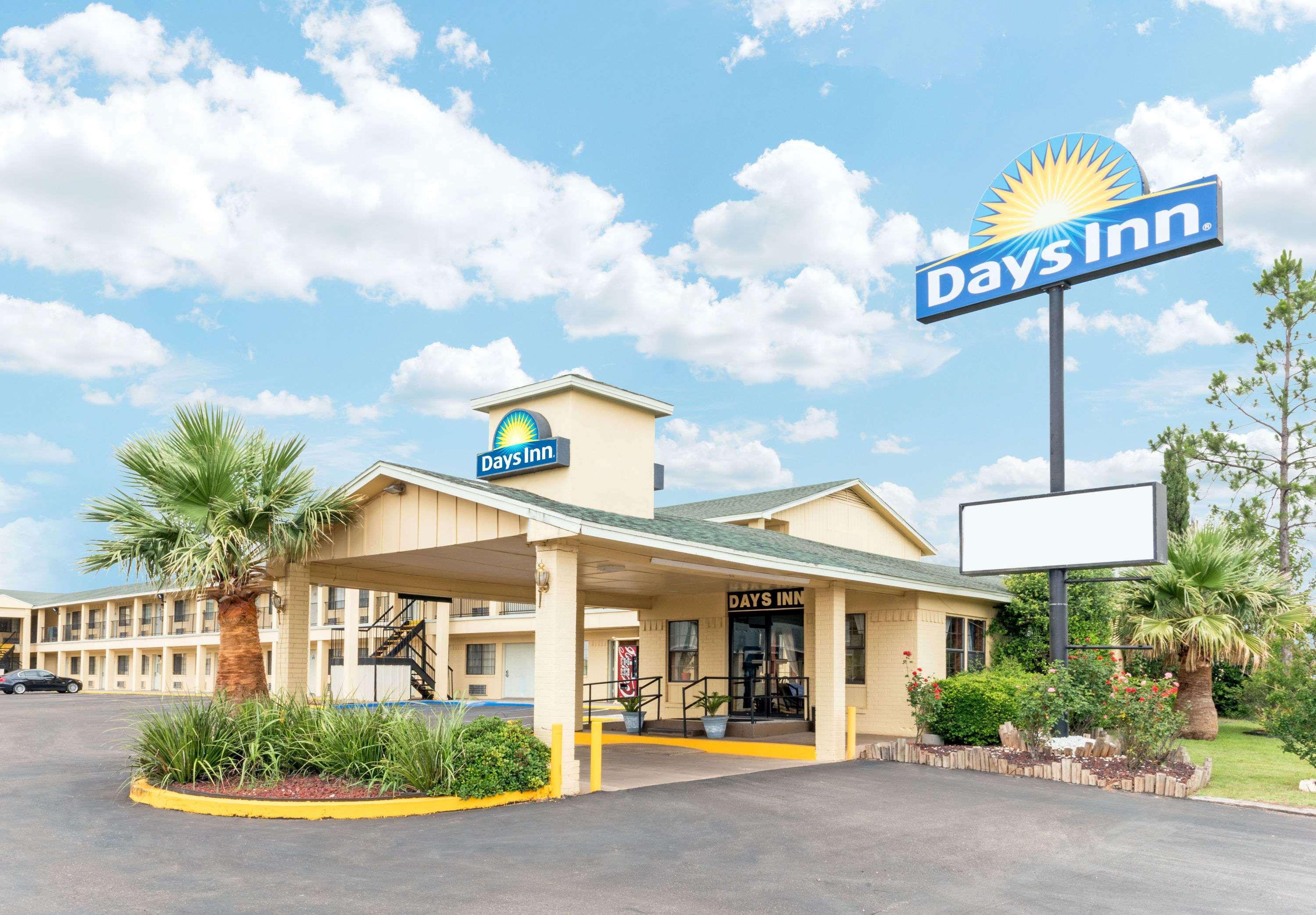 Days Inn By Wyndham Snyder Ngoại thất bức ảnh